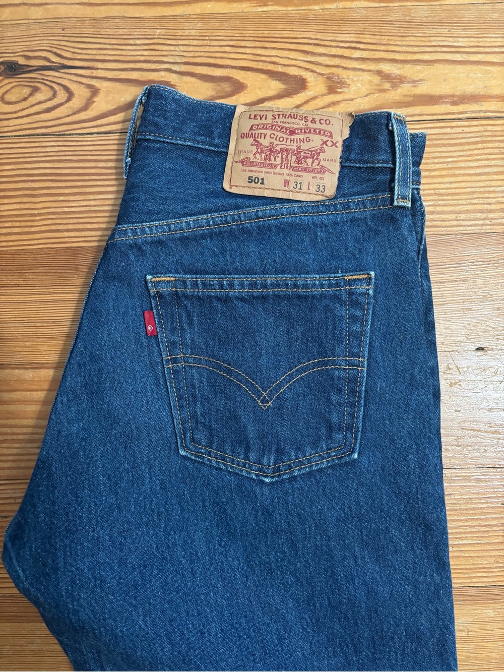 Vintage Levi's 501 Straight Leg Jeans in dark Blue Wash Men’s 31 x33 tagged